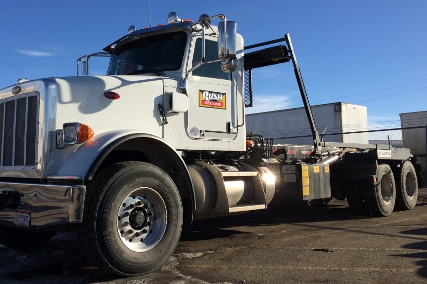 PacLease rental truck